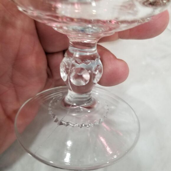 Indiana Glass Kings Crown Thumbprint water glass goblets vintage set of 4 - Picture 6 of 10